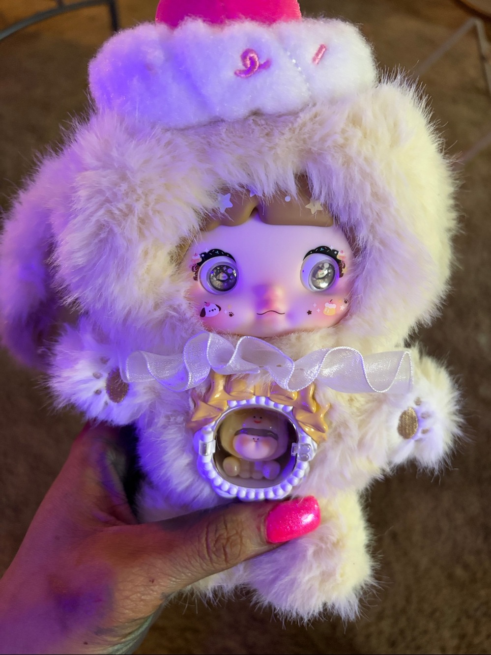 Nommi V7 Bite of Sweetheart plush doll